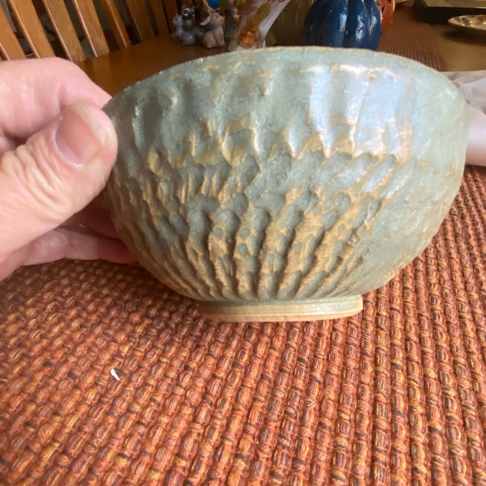 Handmade Pottery - Picture 4 of 6
